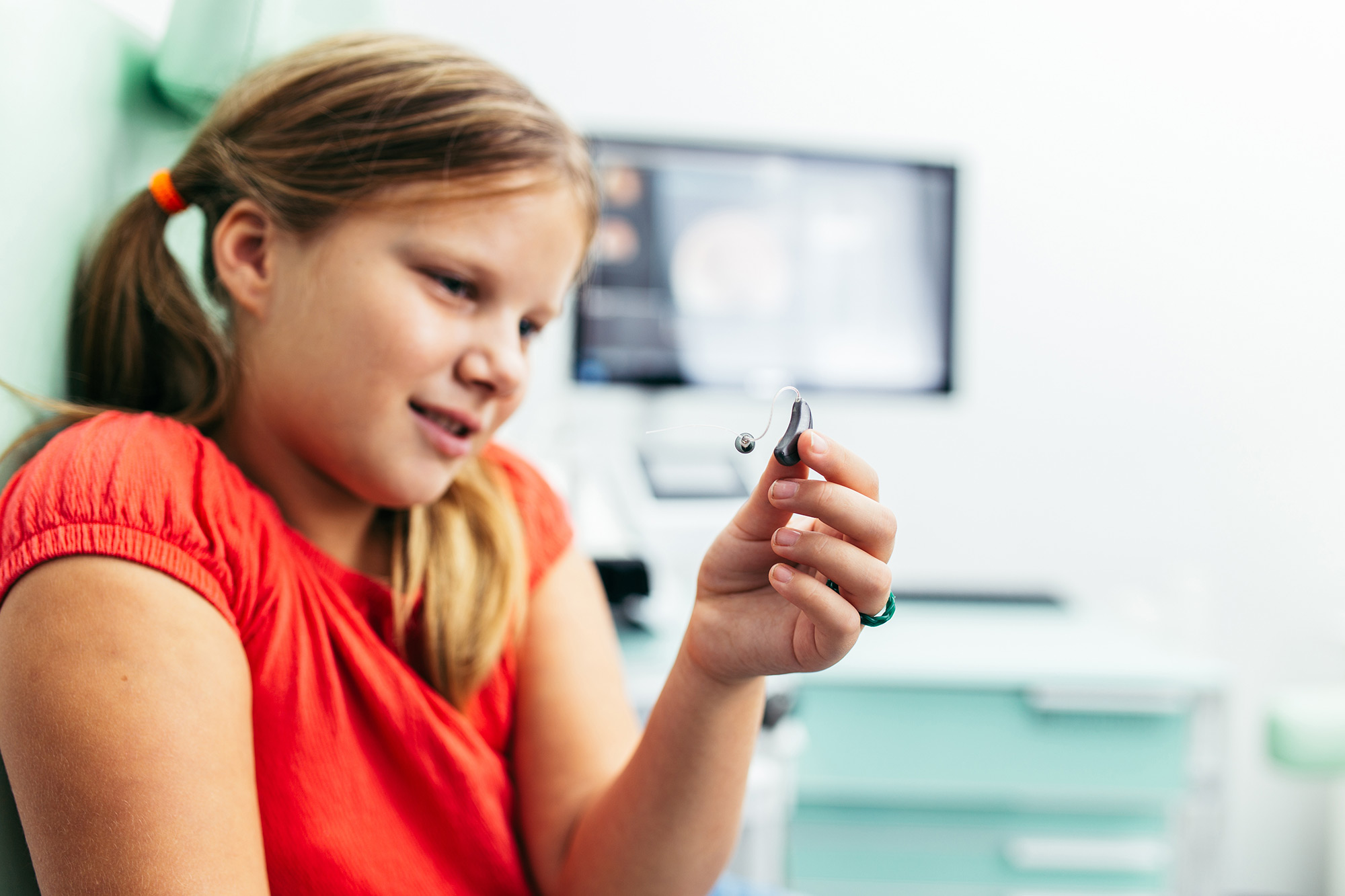 How Has Hearing Aid Tech Evolved